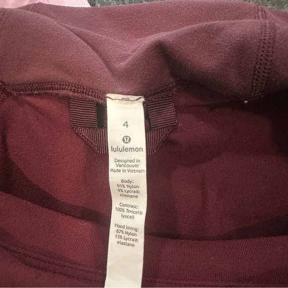Lululemon Women’s Starting Place Hoodie Size 4 Garnet - Picture 9 of 9